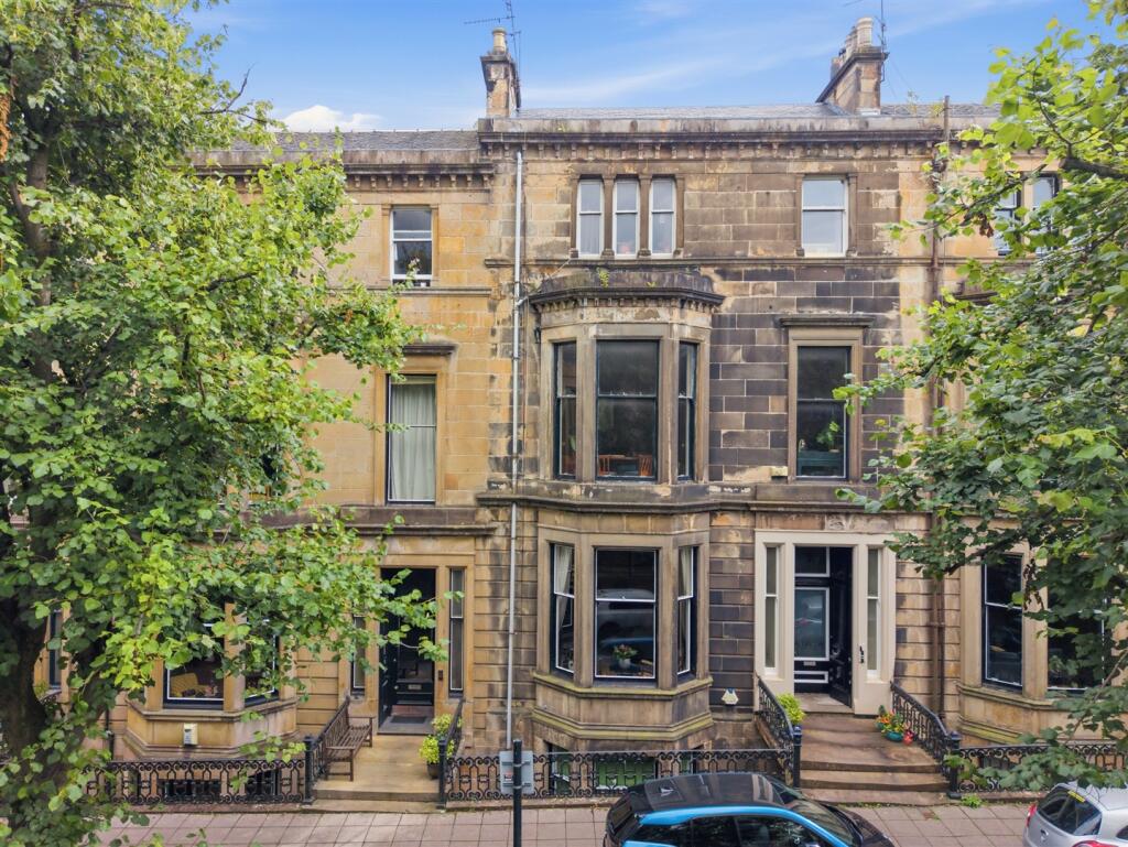 2-bed flat on Flat 1 7 Marchmont Terrace, Dowanhill, G12 9LS, £310,000