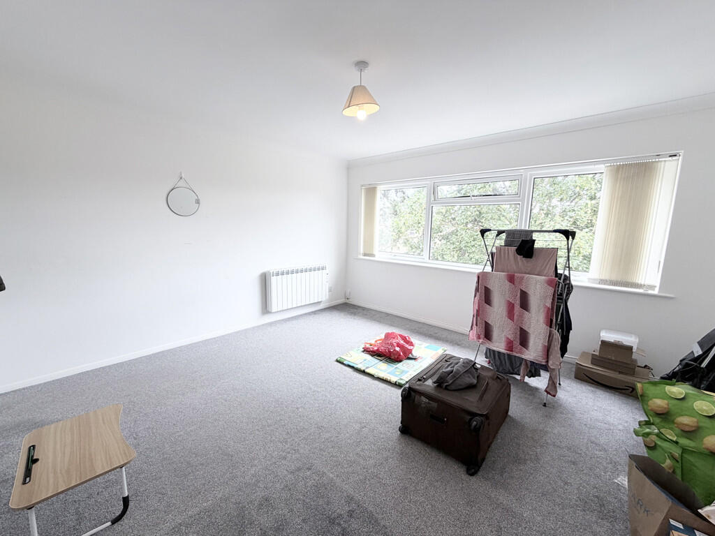 Apartment in Peterborough, City of Peterborough - View 2