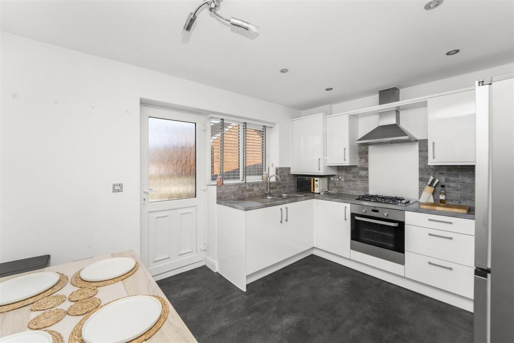 House in Blackburn, Lammack - View 4
