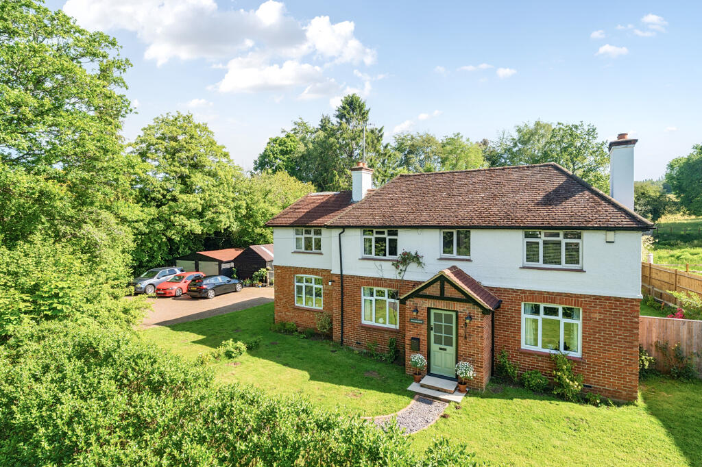 Main image of property: Guildford Road, Shamley Green, GU5