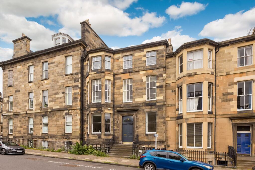 2-bed flat on Rosebery Crescent, West End, Edinburgh, £375,000
