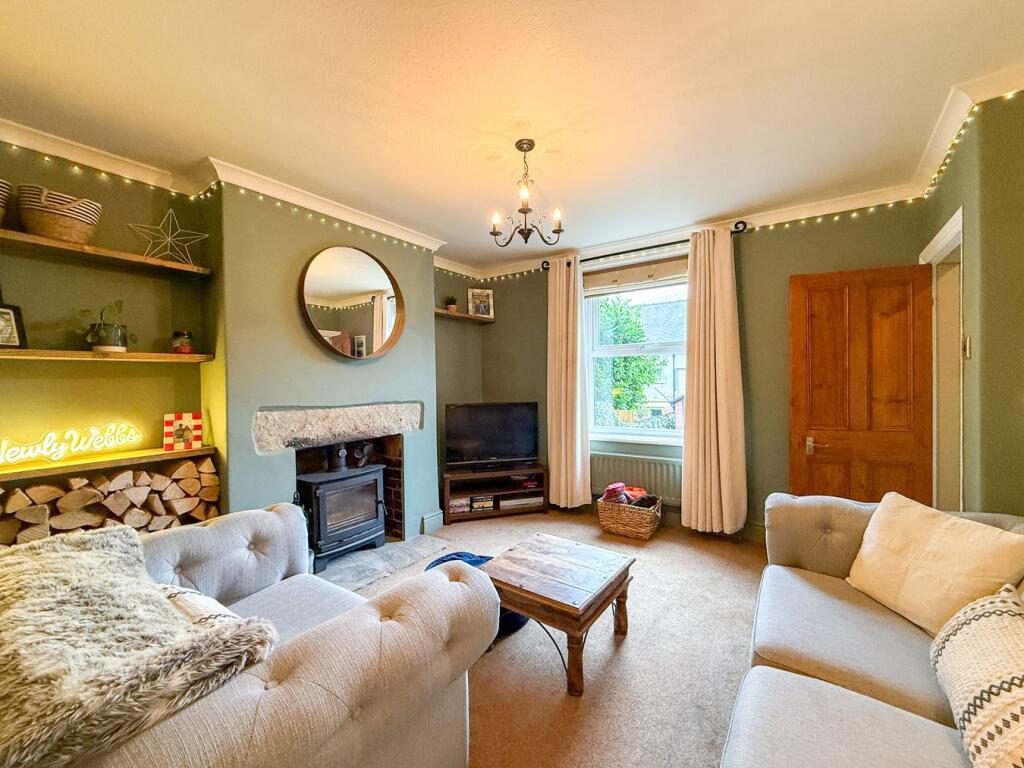 House in Holmfirth, Kirkroyds, Wooldale - View 3