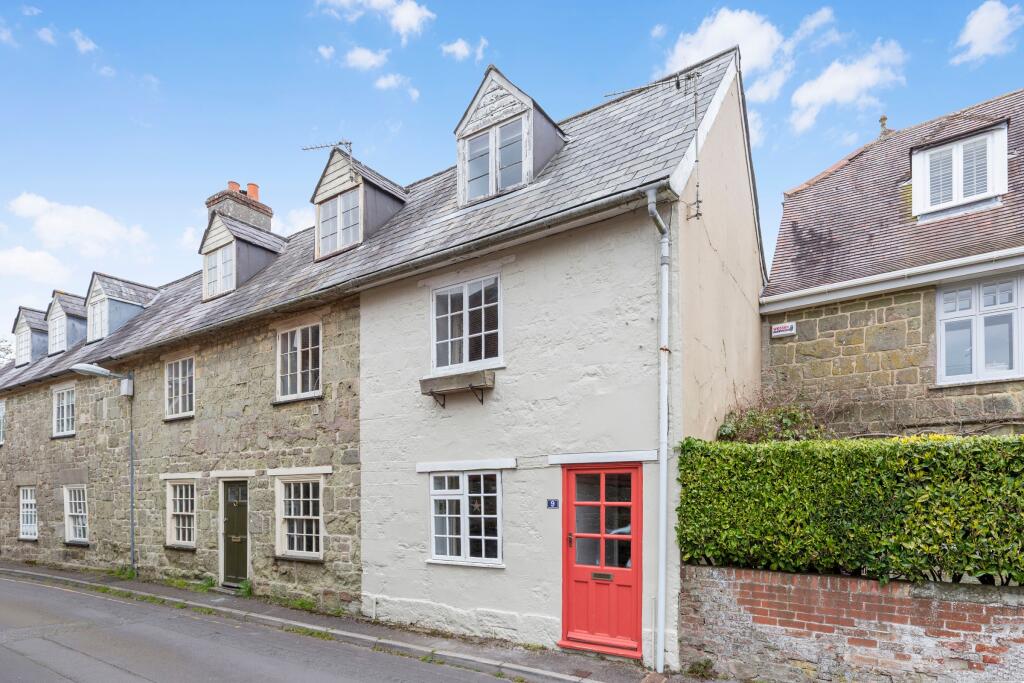 Main image of property: Parsons Pool, Shaftesbury