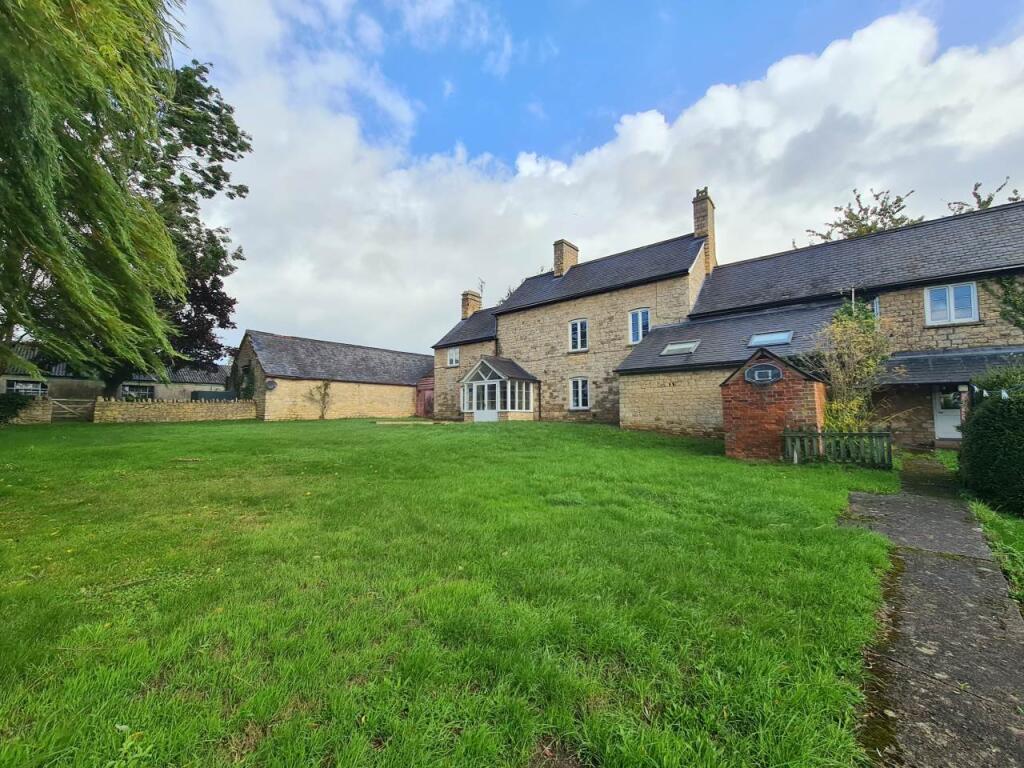 Main image of property: Wotton Road, Wotton-under-Edge, Gloucestershire