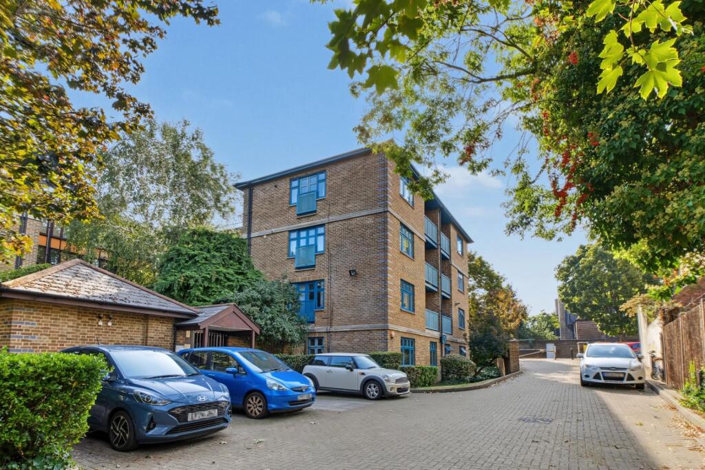 Main image of property: Matthias Road, London, N16