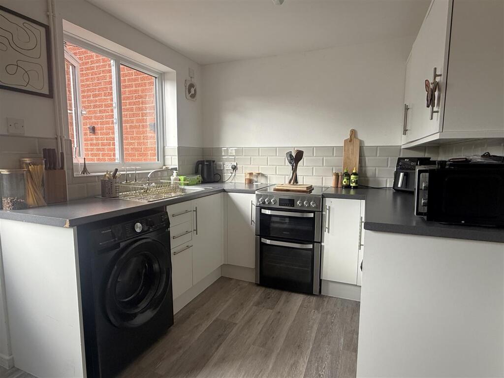 House in Wolverhampton - View 4