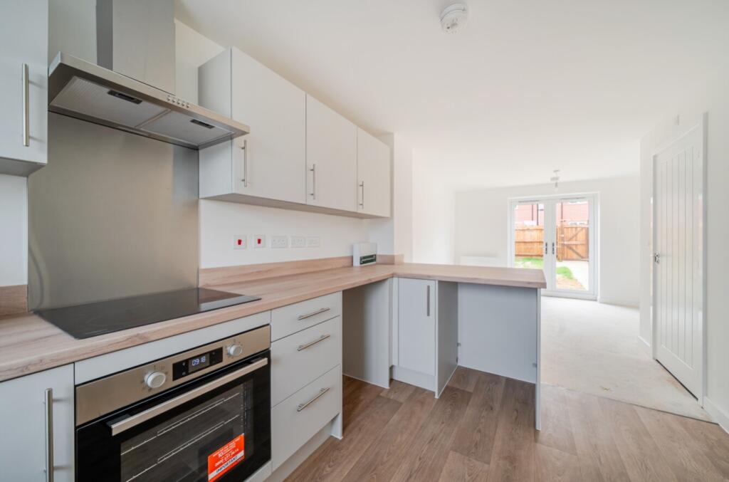 House in Rushcliffe, Radcliffe-on-Trent - View 3