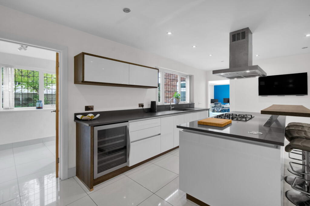 House in Walsall - View 4