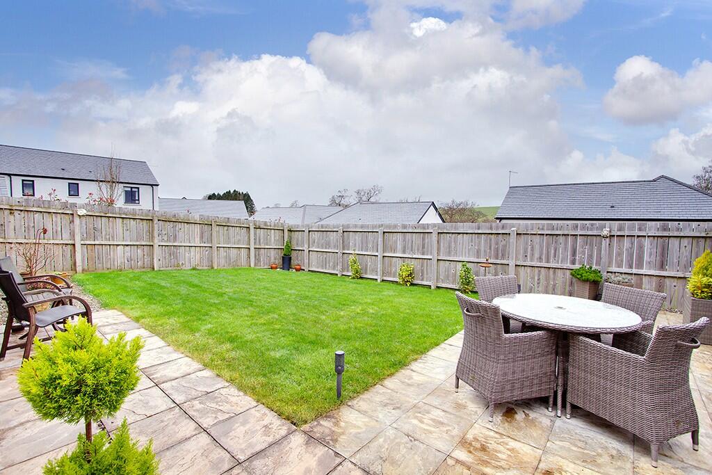 58 Oakfield Park, Kirkby Lonsdale, LA6 2FQ photo 3