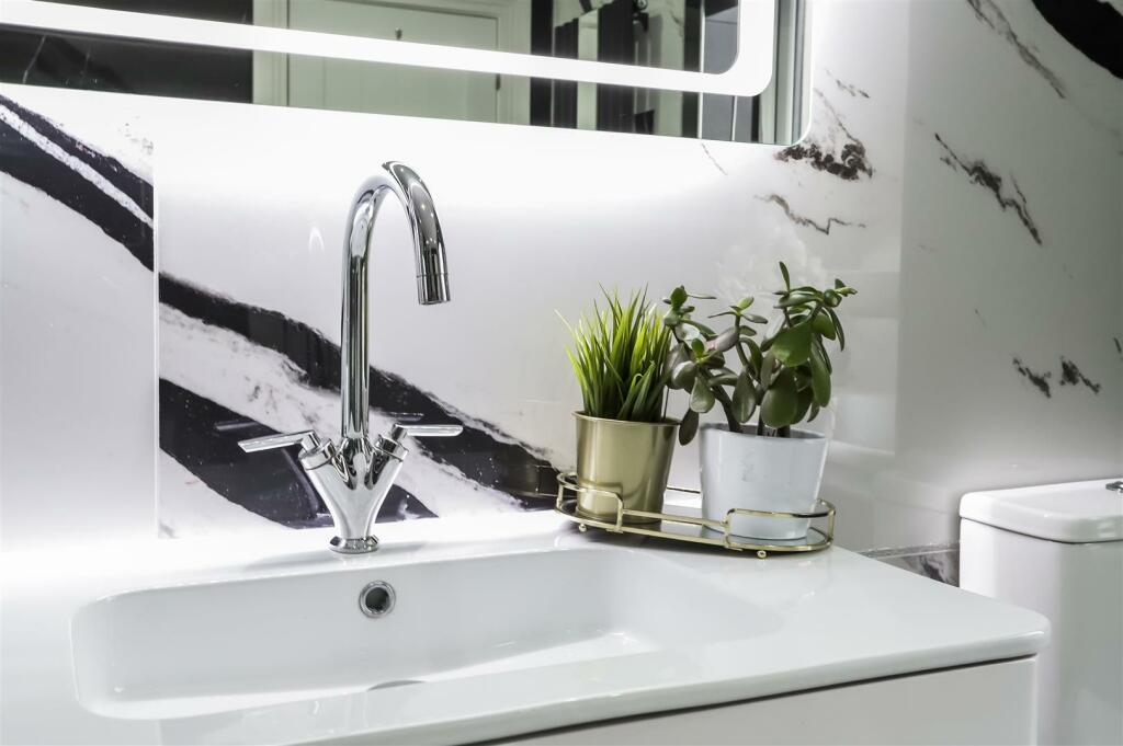 Additional image 46 of Manchester Road, Accrington