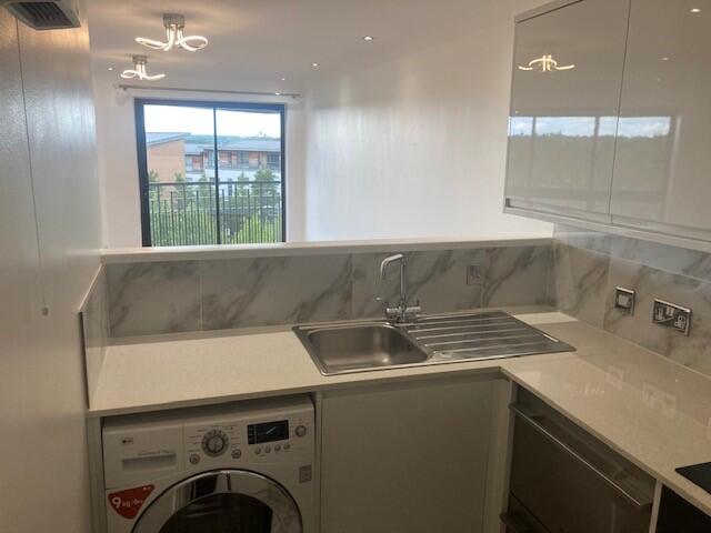 Apartment in Milton Keynes - More