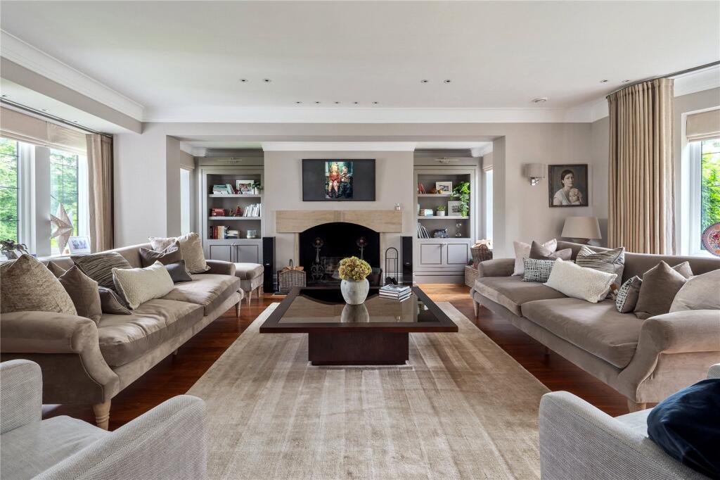 House in Stockport - View 4