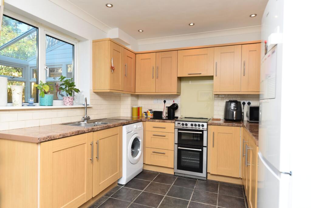 House in Peterborough - View 4