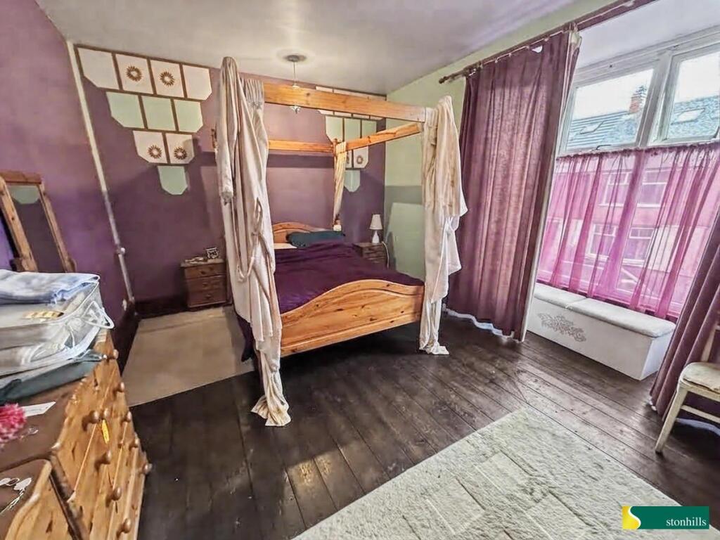 House in Northampton - More
