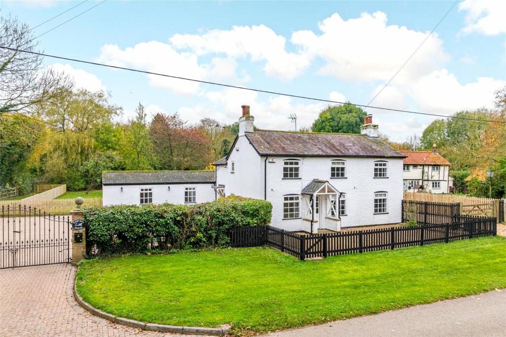 Main image of property: East End, North Crawley, Newport Pagnell, Buckinghamshire, MK16
