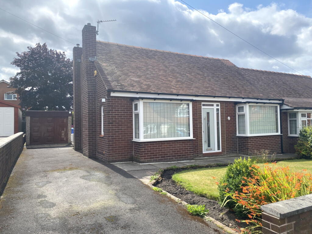 2-bed semi-detached on 16 Cliftonville Road, Thornham, OL16 4SG, £314,999