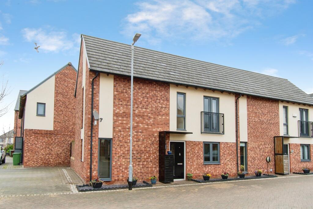Main image of property: Siskin Way, Allerton Bywater, Castleford