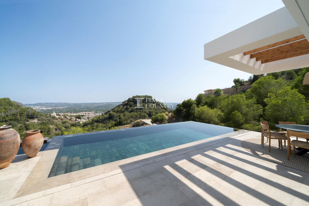 Main image of property: Valencia, Alicante, Javea