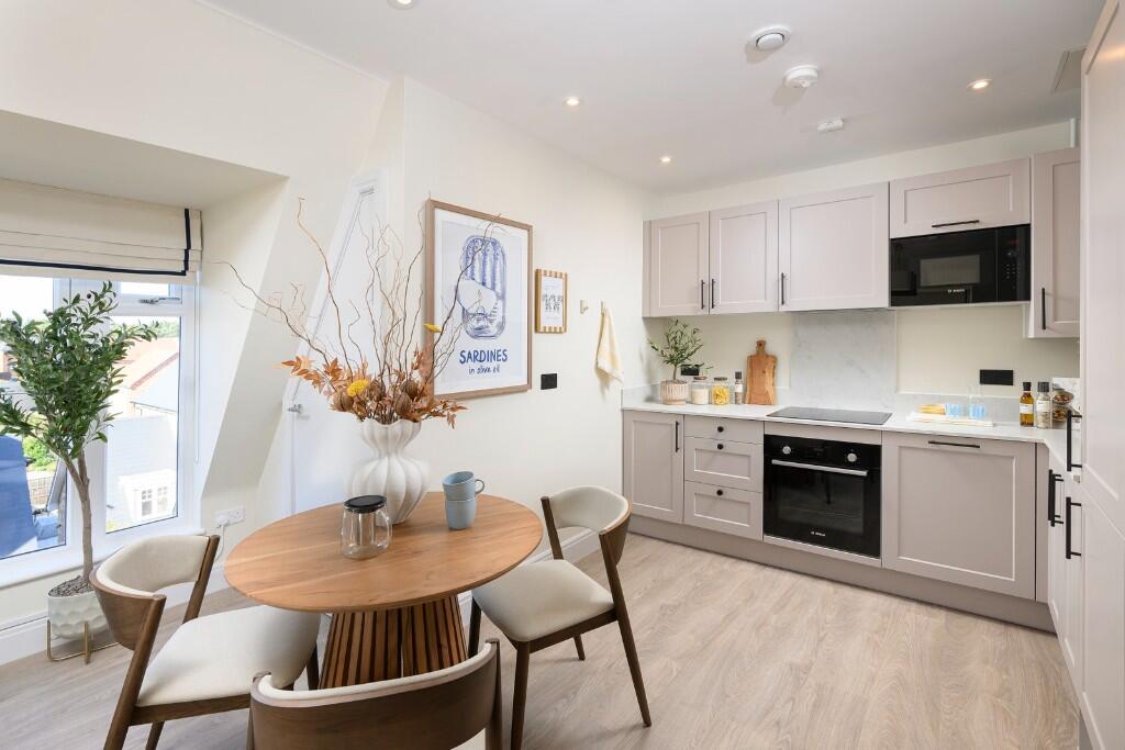 Apartment in Hart, Fleet - View 5