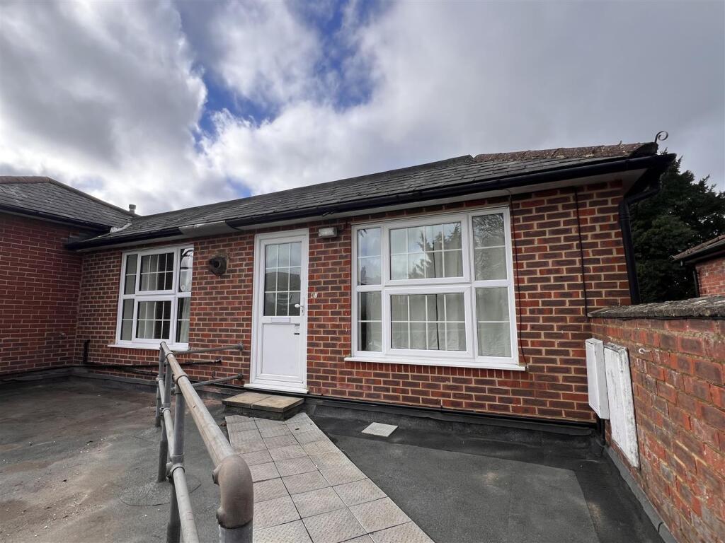 Main image of property: HIGH STREET, BOOKHAM, KT23