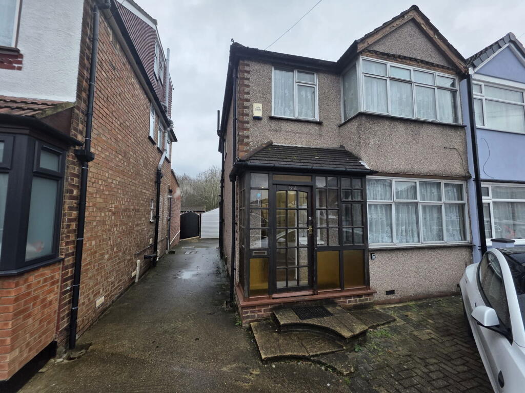 Main image of property: Roseville Road, Hayes, UB3 4QY
