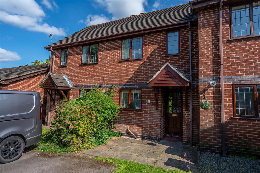 Main image of property: 18 Tanfield Close, Tettenhall Wood, Wolverhampton, WV6 8EG