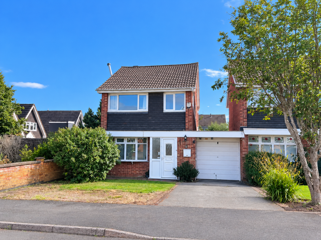 Main image of property: Field Close,Hinckley,LE10 1TH