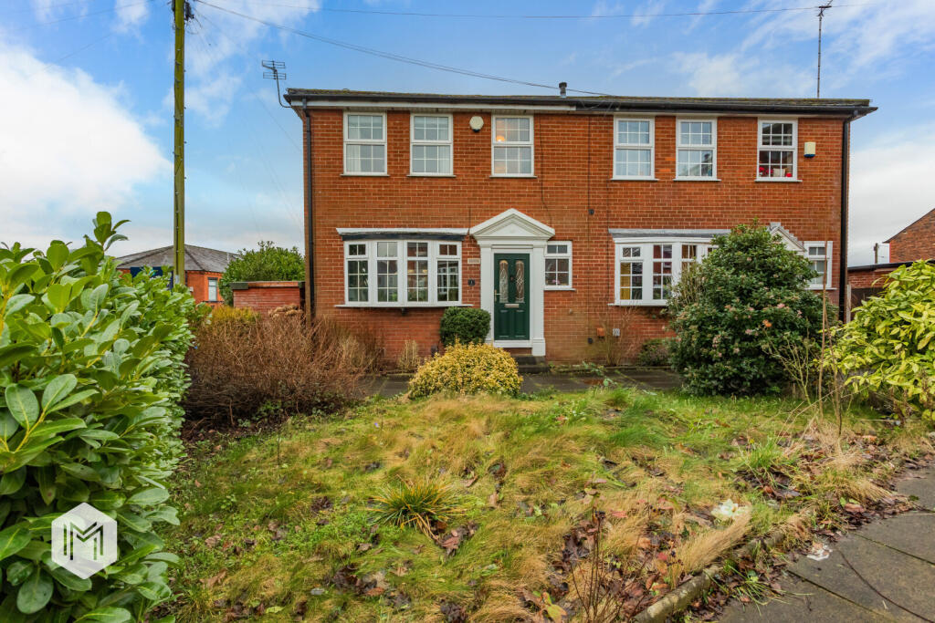 Main image of property: Hillock Place, Atherton, Manchester, Greater Manchester, M46 0BU