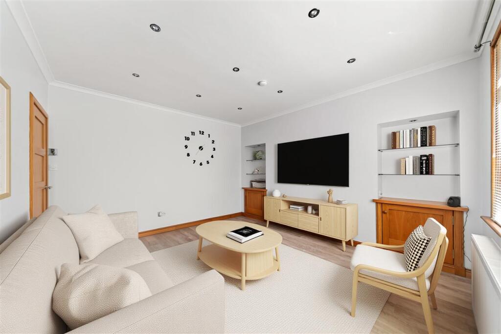 House in Edinburgh - View 4