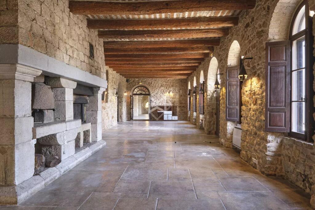 Main image of property: Provence-Alps-Cote d`Azur, Alpes-Maritimes, Le Bar-sur-Loup