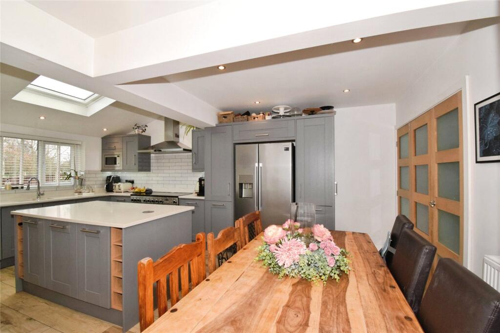 House in Oadby and Wigston, Leicestershire - View 2