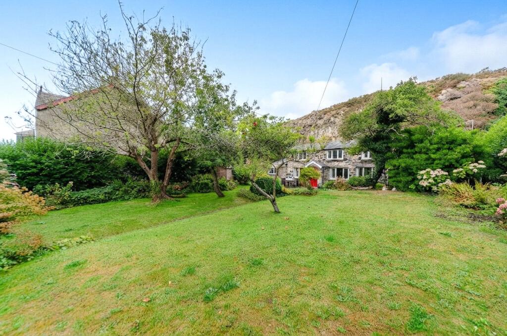House in Llandudno - More