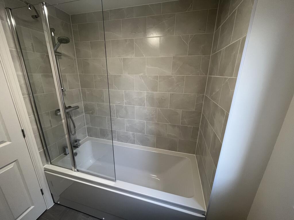 House in Peterborough - View 5