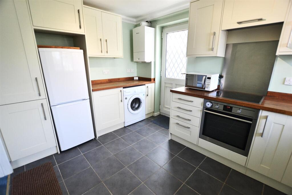 Additional image 11 of Poplars Close, Ellenbrook, Hatfield