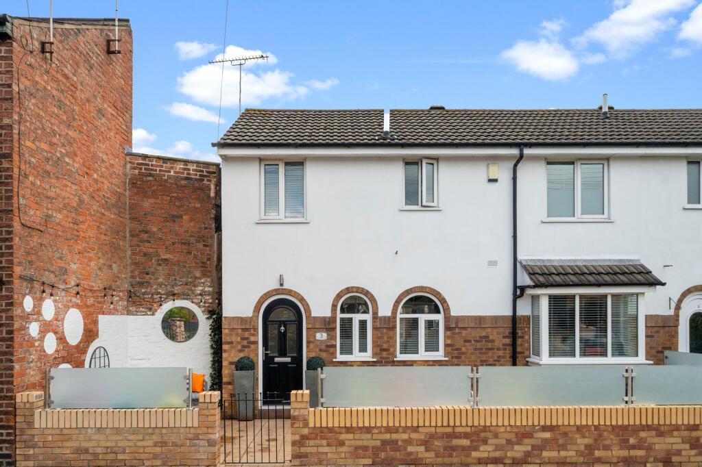 Main image of property: The Courtyard, Newton-Le-Willows, WA12