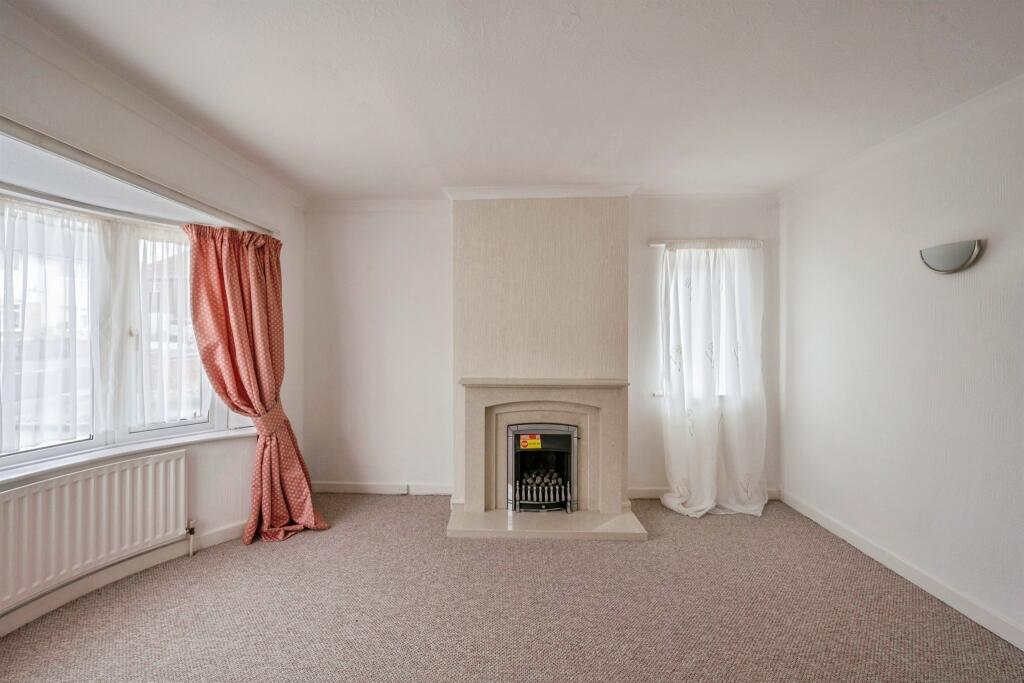 House in Doncaster - View 5
