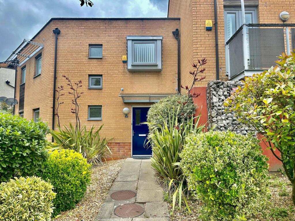 Main image of property: Swansea Close, L19