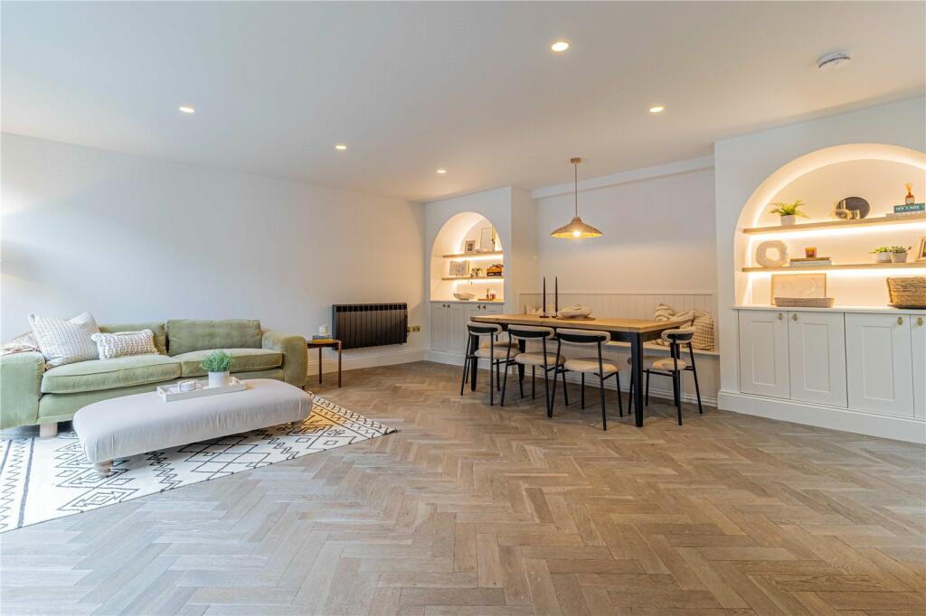 Main image of property: Osbourne Place, Altrincham, Cheshire, WA14