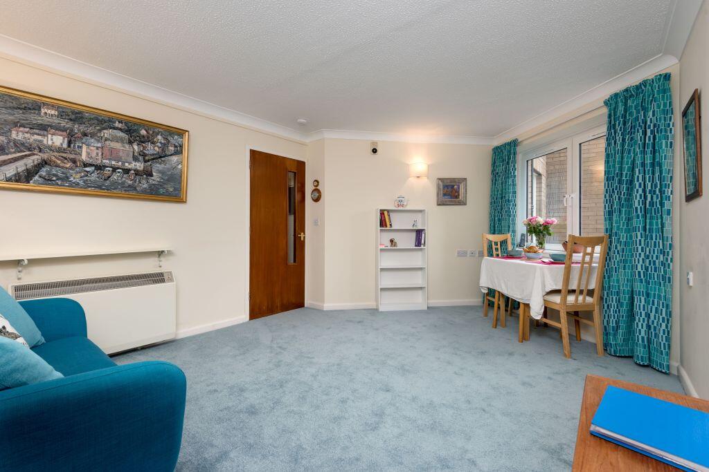 Apartment in Edinburgh, The Grange - View 4