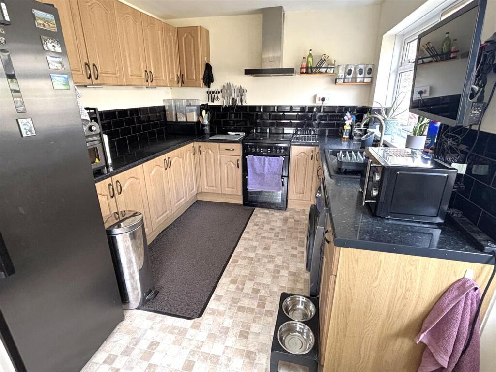 House in Plymouth - View 4