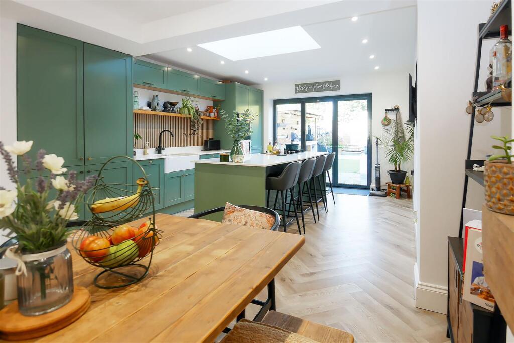 House in Brighton - View 3