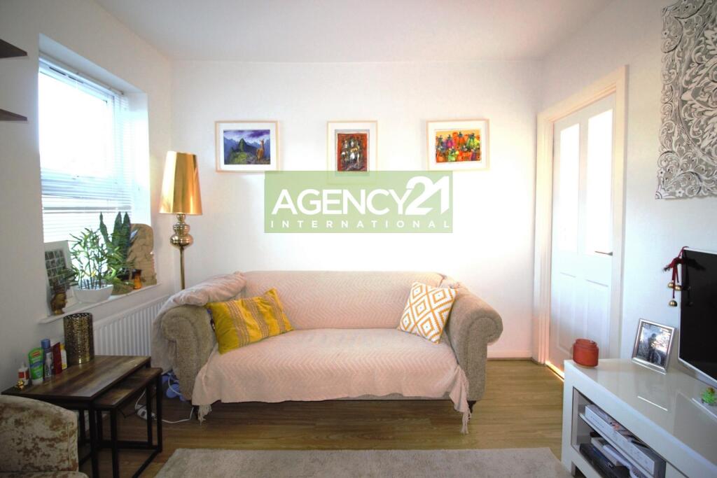 Main image of property: Oakfield Road, London, E6