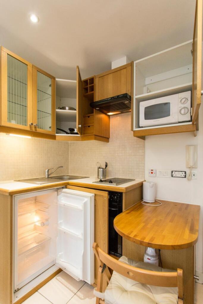 Studio flat for rent