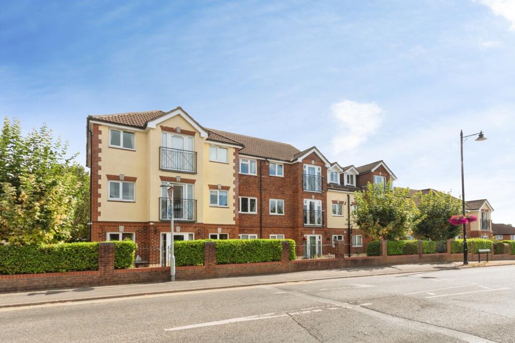 Main image of property: Broadway Road, Lightwater, Surrey, GU18