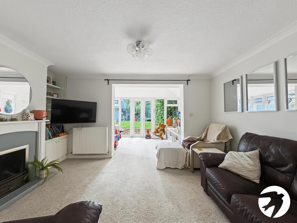 House in Chatham, Medway - View 2