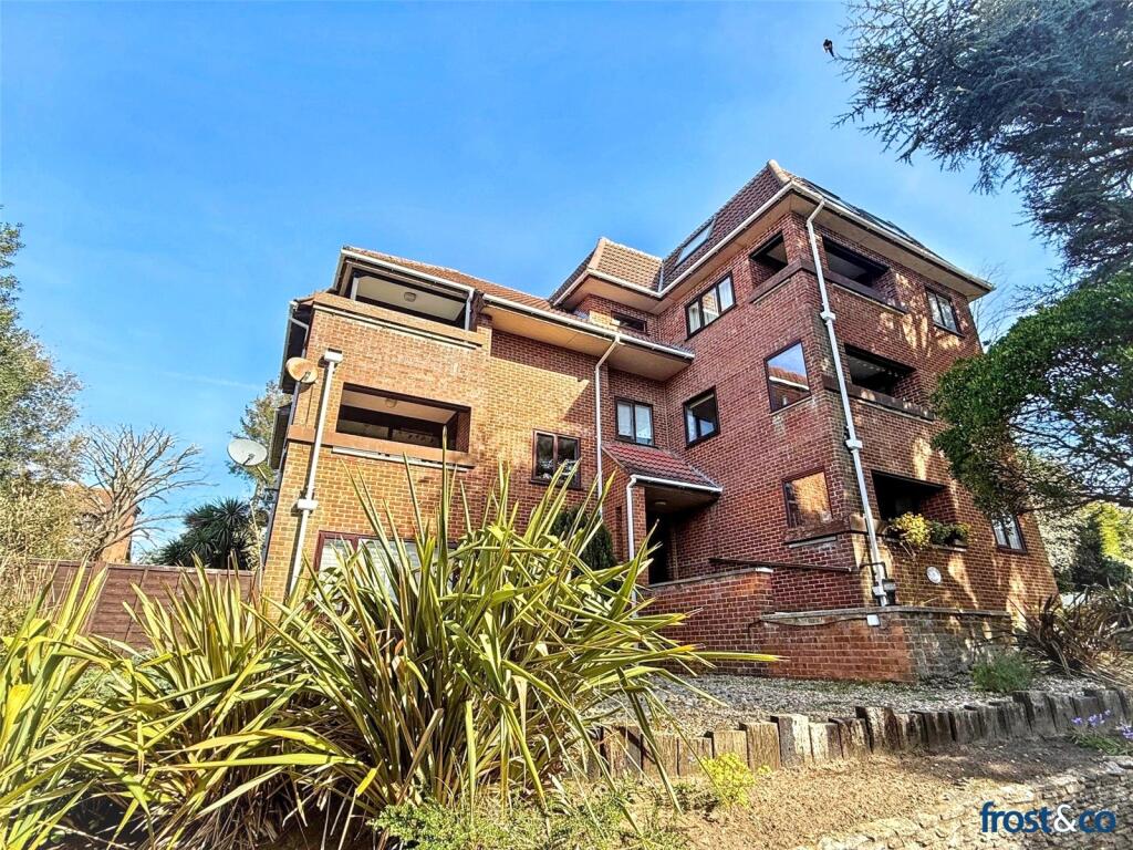 Main image of property: Belle Vue  Road, Lower Parkstone, Poole, Dorset, BH14