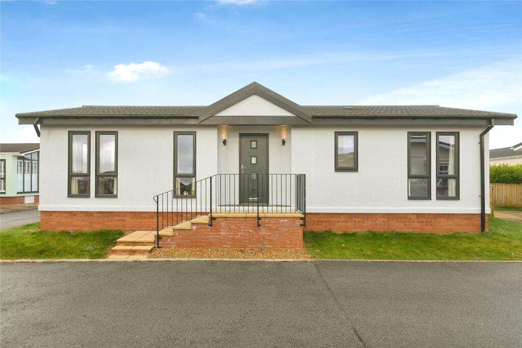 Main image of property: Truro Heights, TRURO, Cornwall, TR1