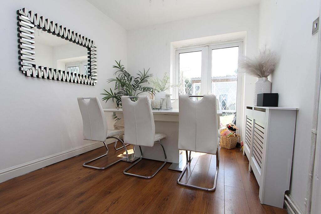 House in Kidderminster, Aggborough - View 4