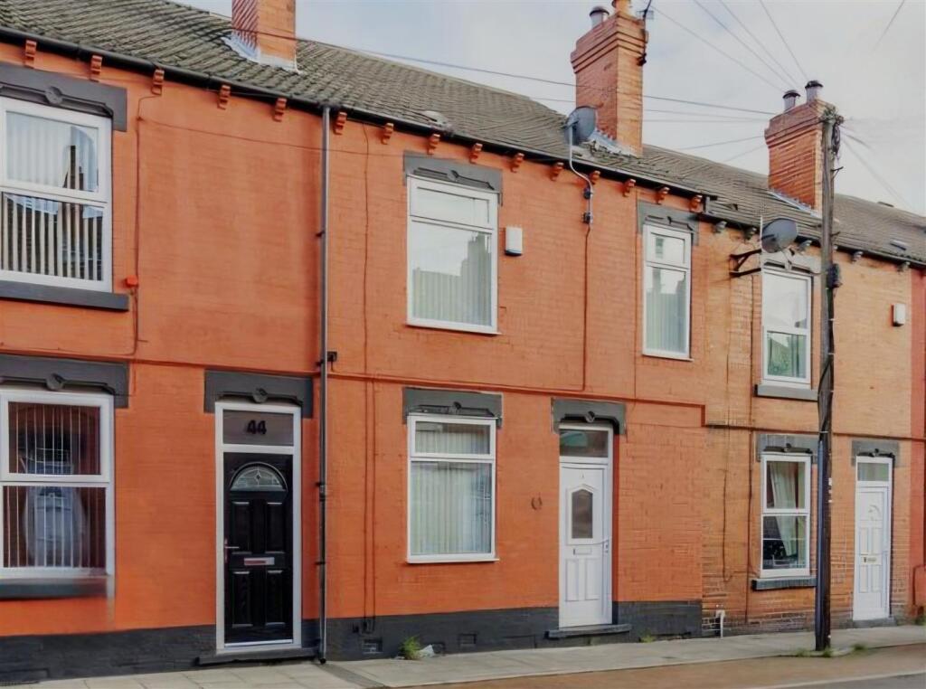 Main image of property: West Street, Hemsworth