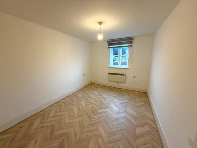 Apartment in Bournemouth - More